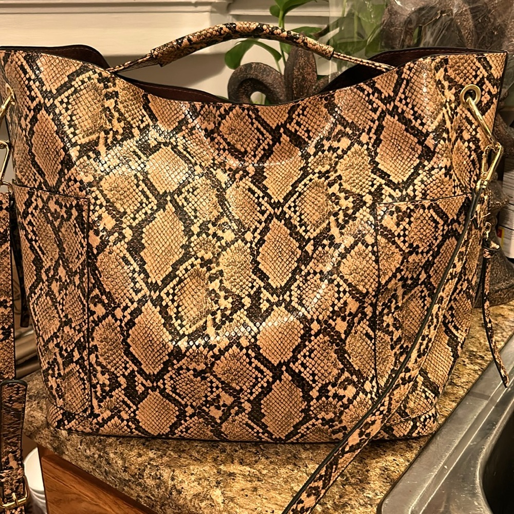 Snake sin bag